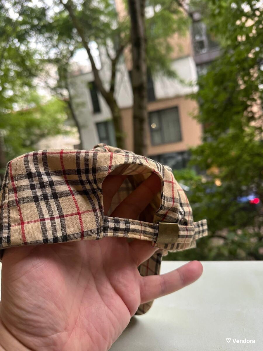 Burberry Nova Check Plaid Beige Cotton… - € 30,00 - Vendora.cy display picture 1