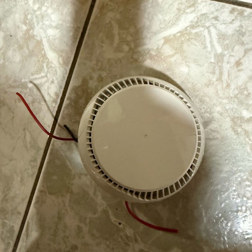 SensoIRIS S130 TELETEK smoke detectors like new, pack of 2