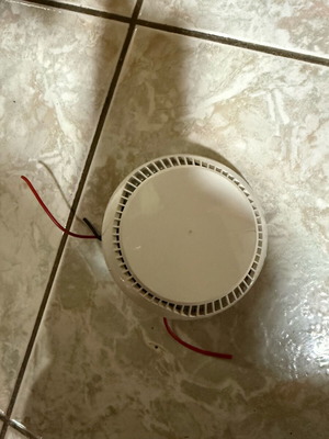 SensoIRIS S130 TELETEK smoke detectors like new, pack of 2
