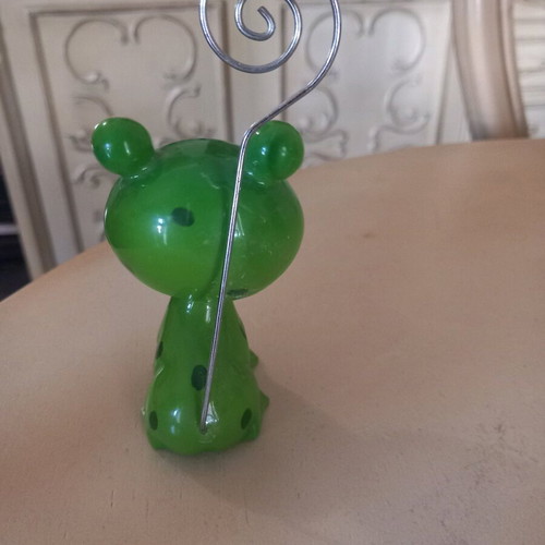 Decorative frog used with spring on head