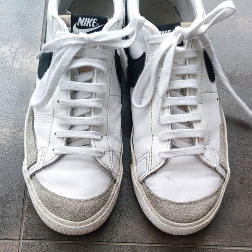 Nike Blazer Low '77 sneakers size 42 like new, black and white