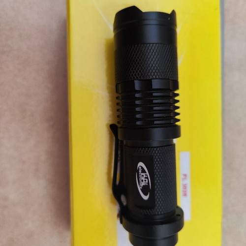 Waterproof flashlight like new