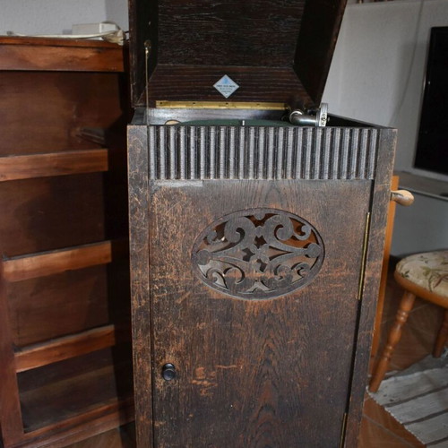 Antique gramophone used, rare, about 100 years old