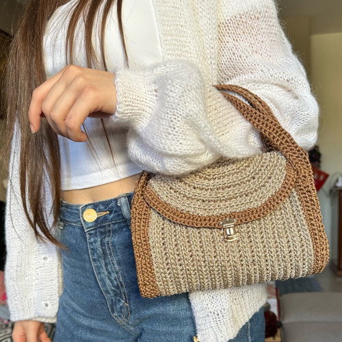 Handmade hand and shoulder bag made to order, beige and gold
