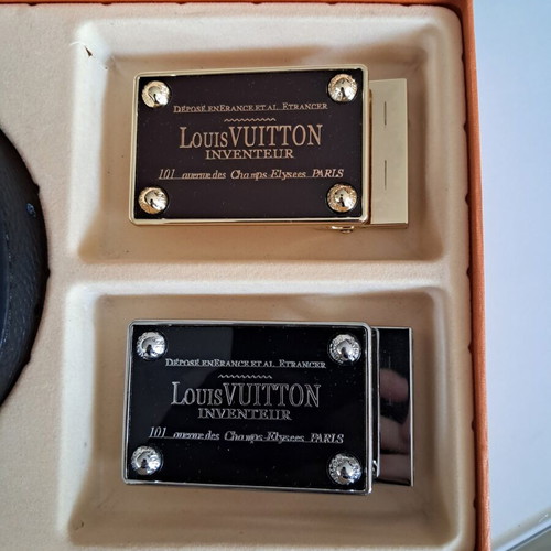 Louis Vuitton reversible leather belt with interchangeable buckles