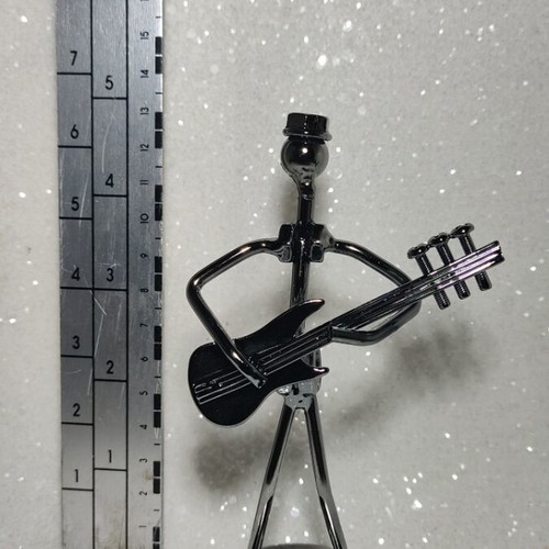 Handmade metal decorative figure