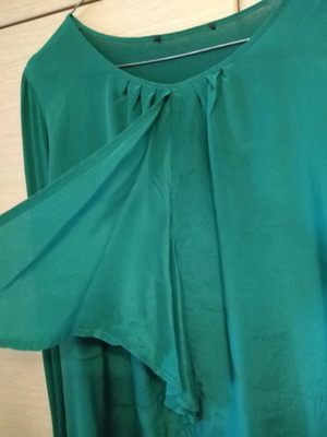 Μπλούζα μεταχειρισμένη σε πράσινο χρώμα μέγεθος M