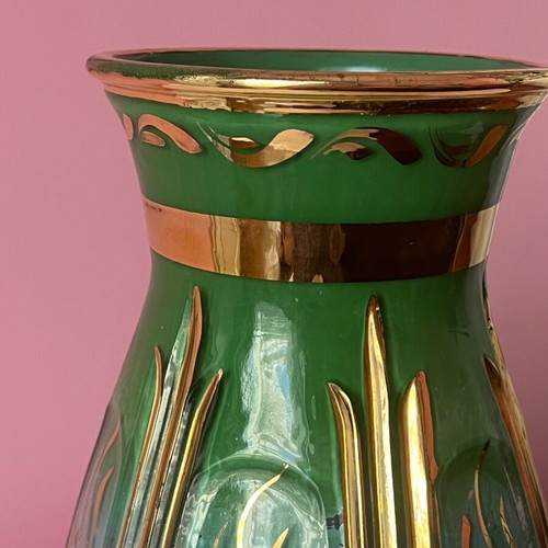 Vintage βάζο 22cm μεταχειρισμένο, σμαραγδί με ανάγλυφο χρυσό
