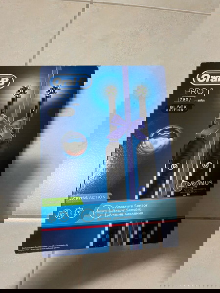 Oral-B Oral-B Pro 1 790 Black Edition Cross Action