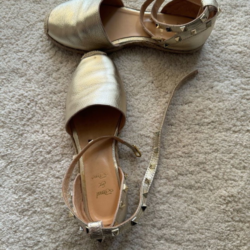 Flat espadrilles like new, gold and silver with studs