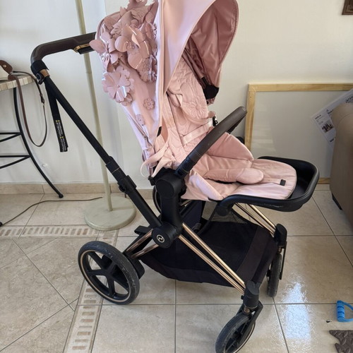 Cybex Simple Flower Collection stroller with basinet