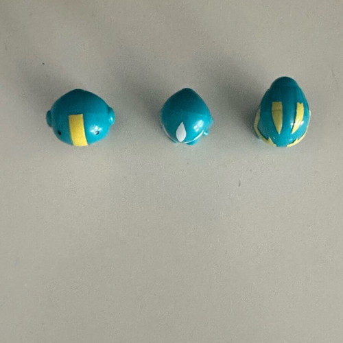Gogo’s Crazy Bones blue turquoise collectible figures like new