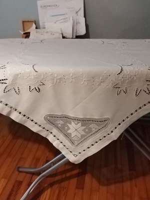 Tablecloth new, checkered pattern