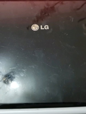 LG R510 laptop used without power adapter for parts