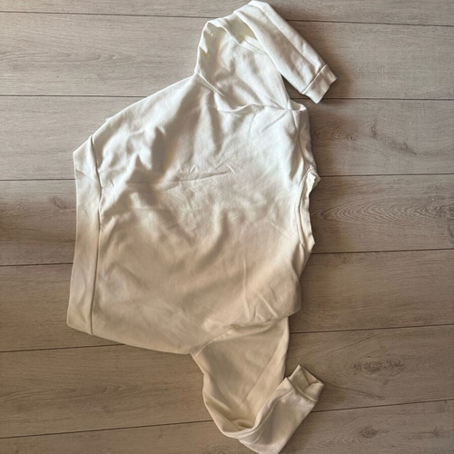 H&M white sweater like new, XL size with shoulder pads