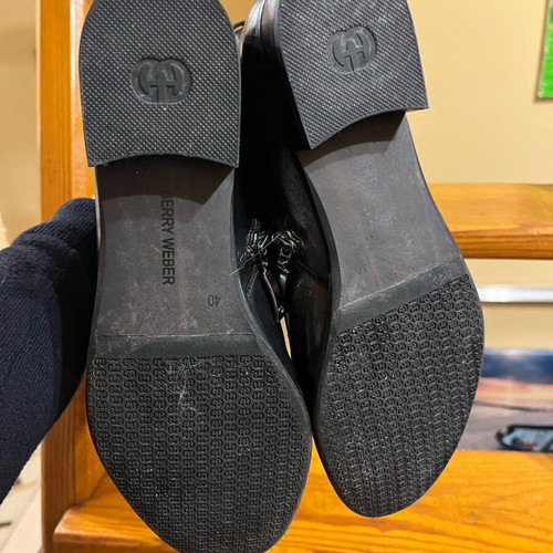 Women's boots used, black, size 40