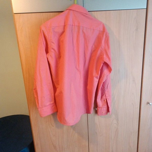 Men's slim fit shirt size M like new, pink