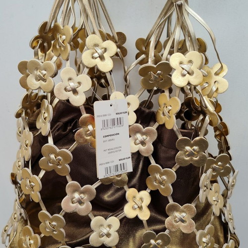 Zara Bolso Flor bag like new with metal flower details