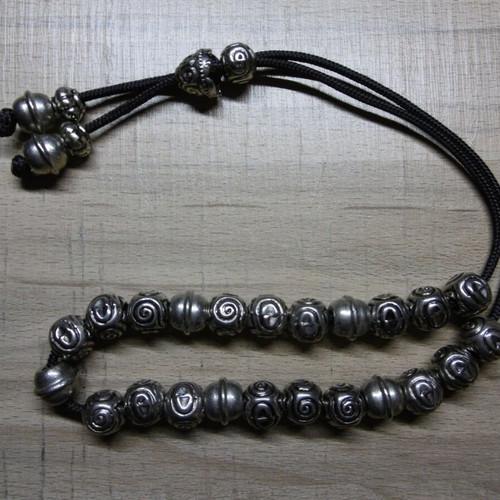 Handmade worry beads with 26 metal beads, new