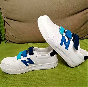 New Balance sneakers, size 33