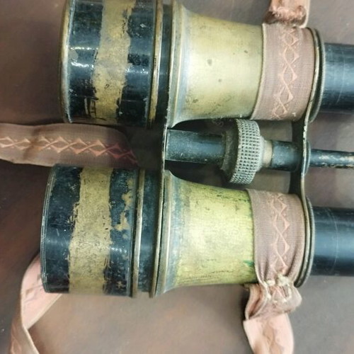 Engineer binoculars from World War I used