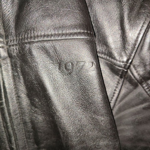 Dainese motorcycle leather jacket size 46 with protectors