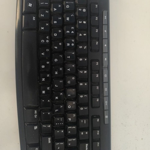 Πληκτρολόγιο Logitech ασύρματο μεταχειρισμένο με φλασάκι και 2 μπαταρίες