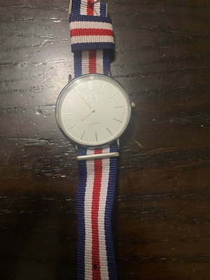 LLT quartz wristwatch women's used, white