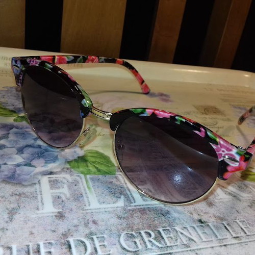 Glasses new, pack of 3, multicolored