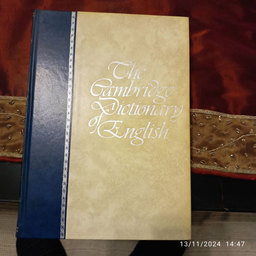 Cambridge English Dictionary 3 volumes like new, hardcover