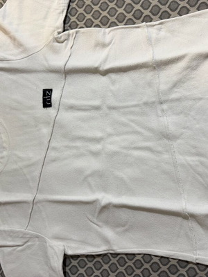 T-shirt size M like new, white, terry fabric