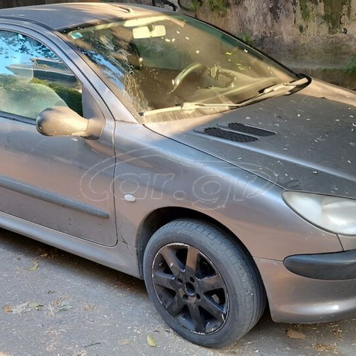 Peugeot 206 1.4 8v manual used, 242000 km, air conditioning