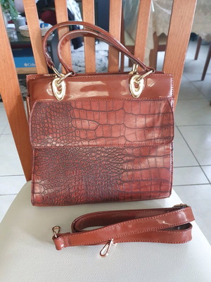 Handbag like new, brown