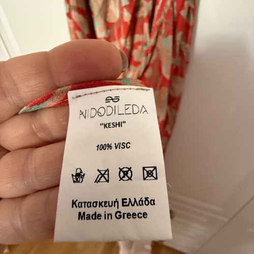 Nidodileda maxi dress like new, 100% viscose with side ties
