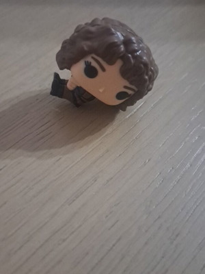 Nancy Kinder Stranger Things figure like new