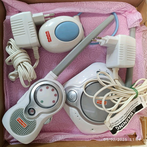 Fisher Price baby monitor like new