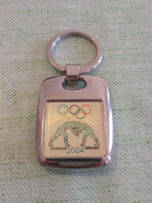 Ολυμπιακοί Αγώνες Αθήνα 2004 vintage μεταλλικό μπρελόκ σαν καινούργιο