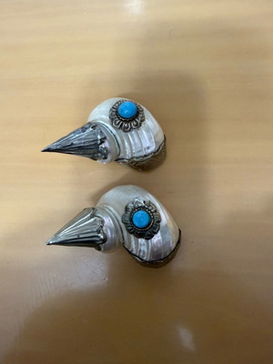 Shells used with silver plating and blue stone, set of 2