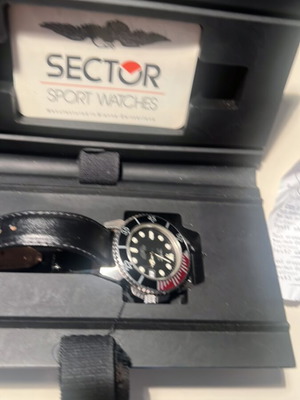 Sector ADV 3000 ρολόι μεταχειρισμένο, quartz, αδιάβροχο 300μ, μαύρο λουράκι