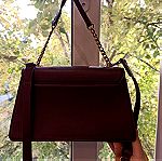  Moschino ολοκαίνουργια τσάντα, υπέροχο δέρμα, φανταστική ποιοτητα. Πωλείται διότι έχω παρομοιο προϊόν. Ειλικρινά υπέροχη τσάντα.