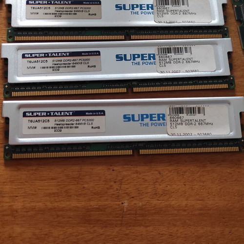 Super Talent DDR2 RAM 512MB used, 667 MHz, heatspreader