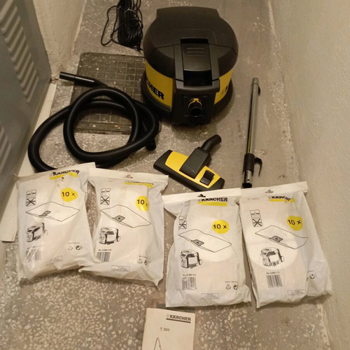KARCHER T 201 professional vacuum cleaner new with 14-liter tank