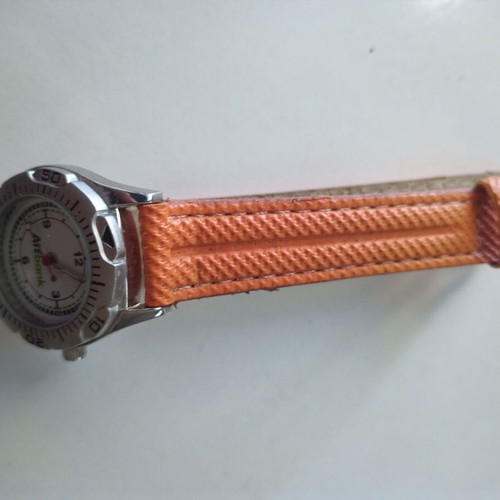 ATEbank women's watch collectible like new with luminous hands