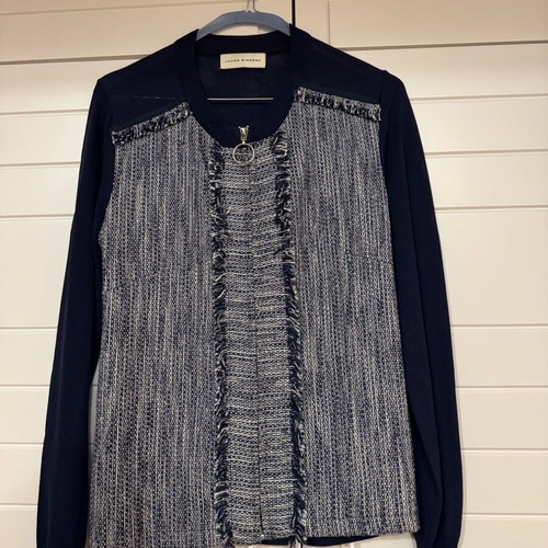 Modern zip-up cardigan like new, size M