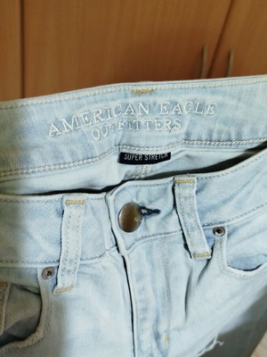American Eagle Blue Jeans size 36 like new