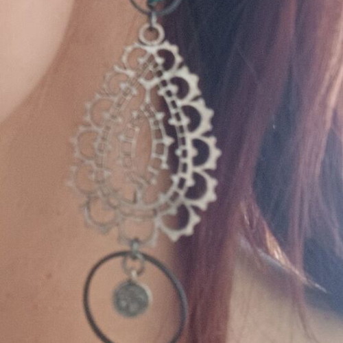 Stainless steel hanging earrings like new, silver and red