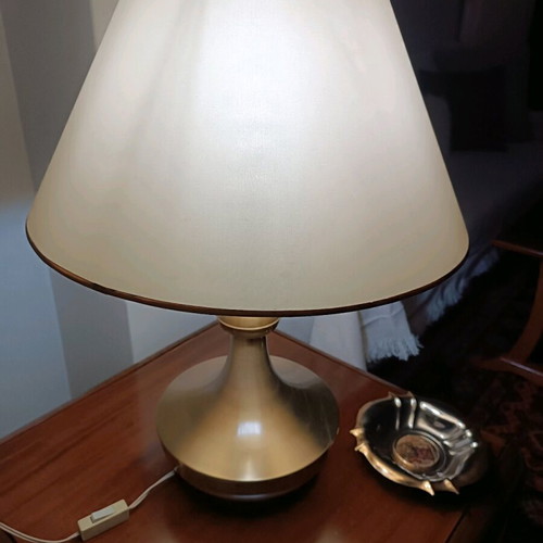 Set of vintage bronze table lamps like new
