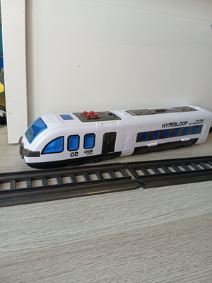 Lean Toys Passenger Train DIY Set like new