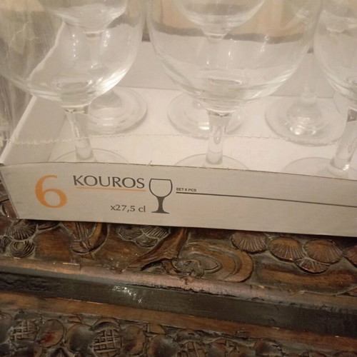 Wine glasses stemmed new, set of 6 pieces