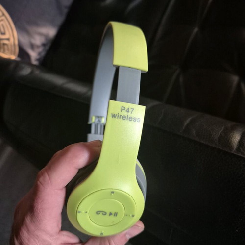 Bluetooth Wireless Headphones P47 like new with FM Radio and MicroSD
